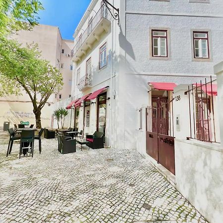Vila Rosario 3 Studios With Patio By Homeful Homes Lisboa Ngoại thất bức ảnh