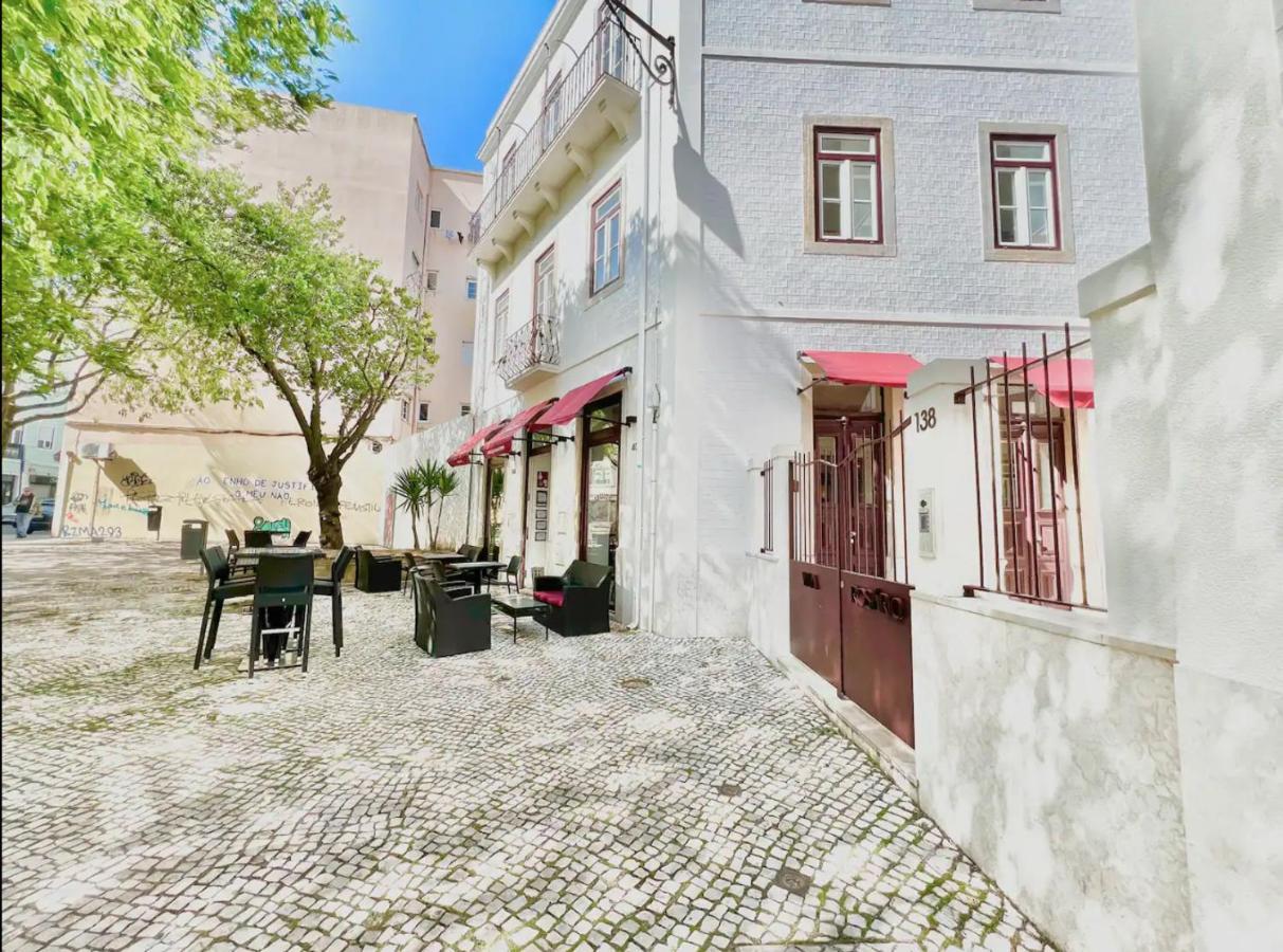 Vila Rosario 3 Studios With Patio By Homeful Homes Lisboa Ngoại thất bức ảnh